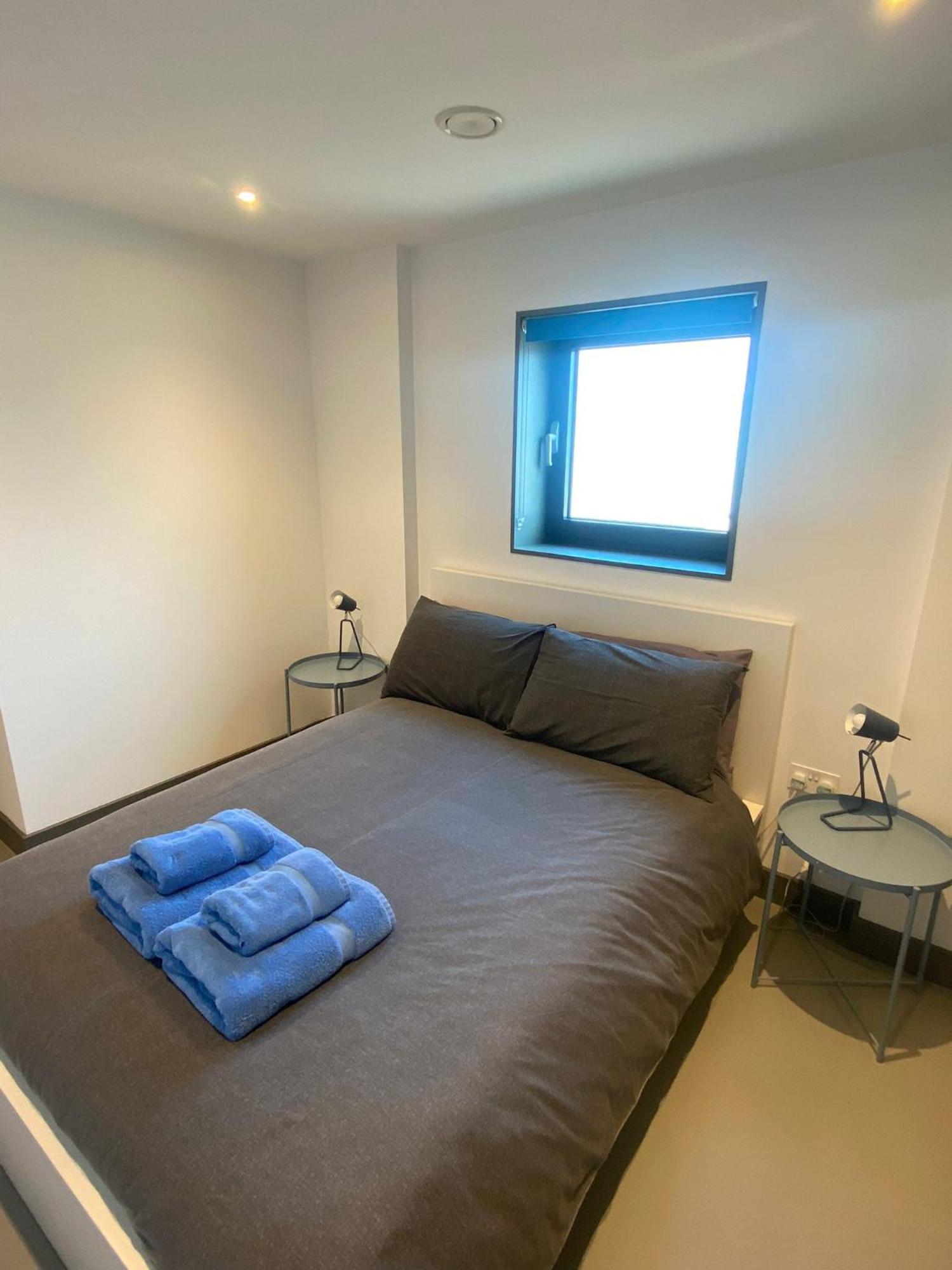 4 The View Apartments Ilfracombe - Seafront, Parking, Lift, Ev Exterior photo